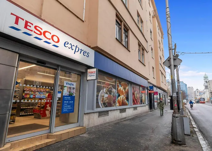 Lägenhet The Capital Retreat